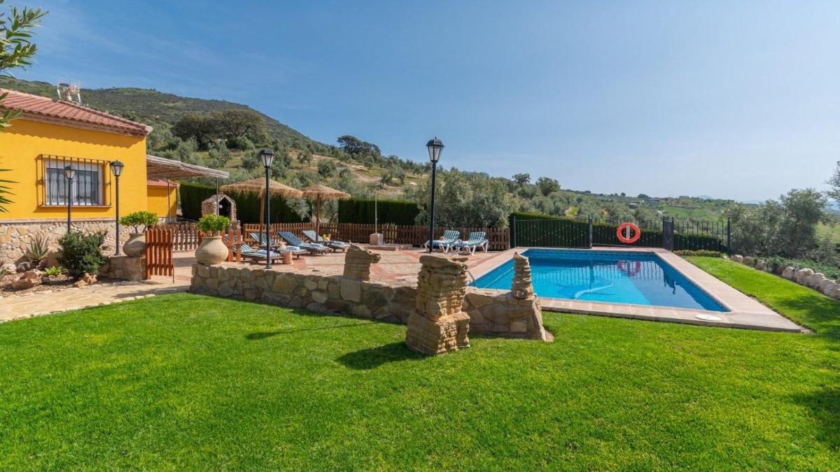 Villa Jose y Ana Antequera - La Joya by Ruralidays - Housity