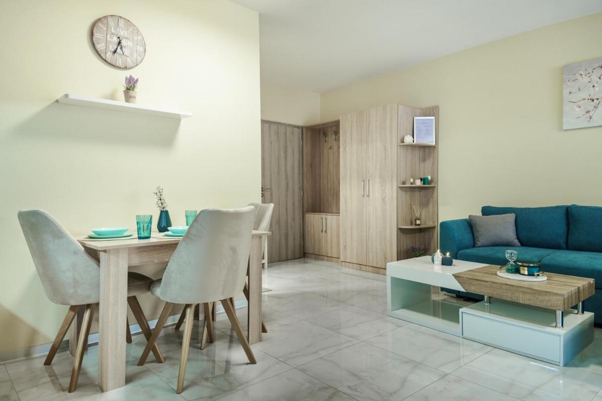 Riva Apartment - Housity