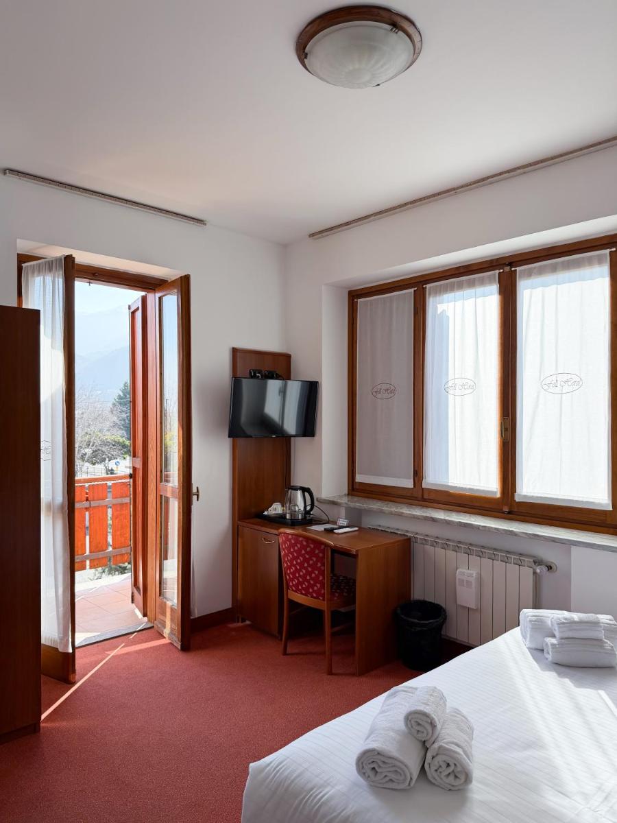 Fell Hotel - Housity