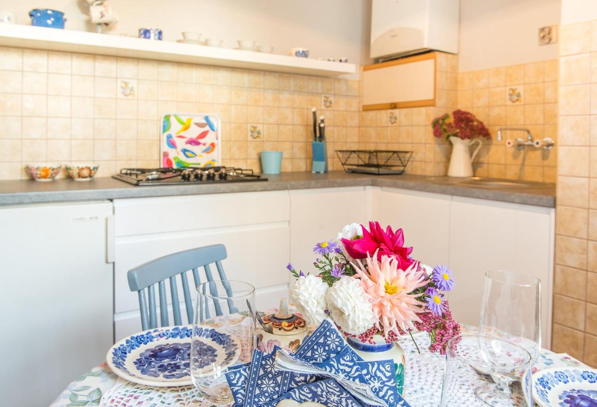 Apartament Fajansowy - Housity