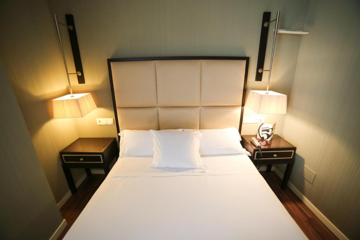 Cama o camas de una habitación en Hotel 525