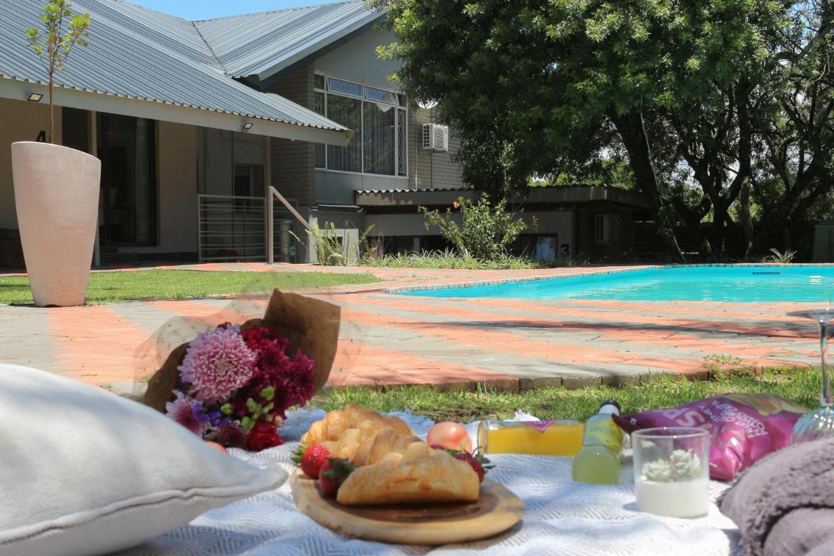 Luxury Heights Guesthouse - Housity