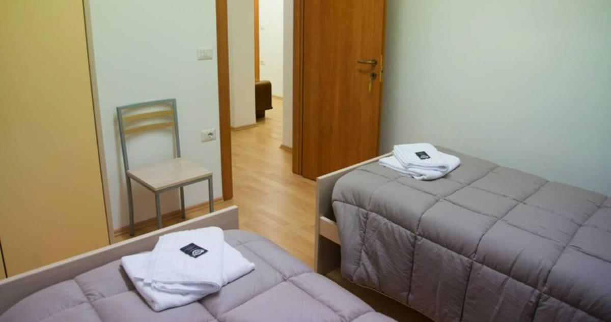 OH! Outdoor Hostel - Housity