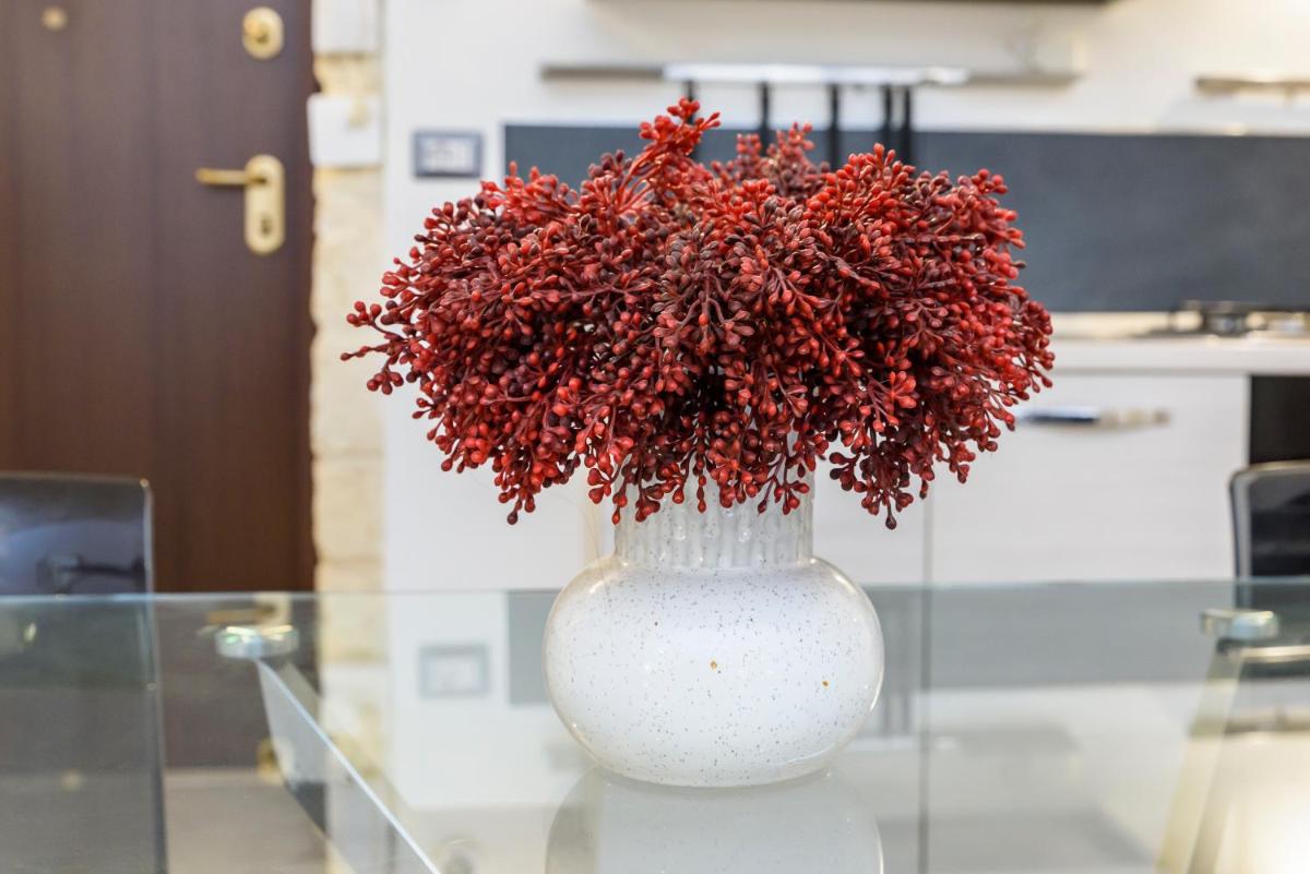 NG Collection Piazza Castello - Housity