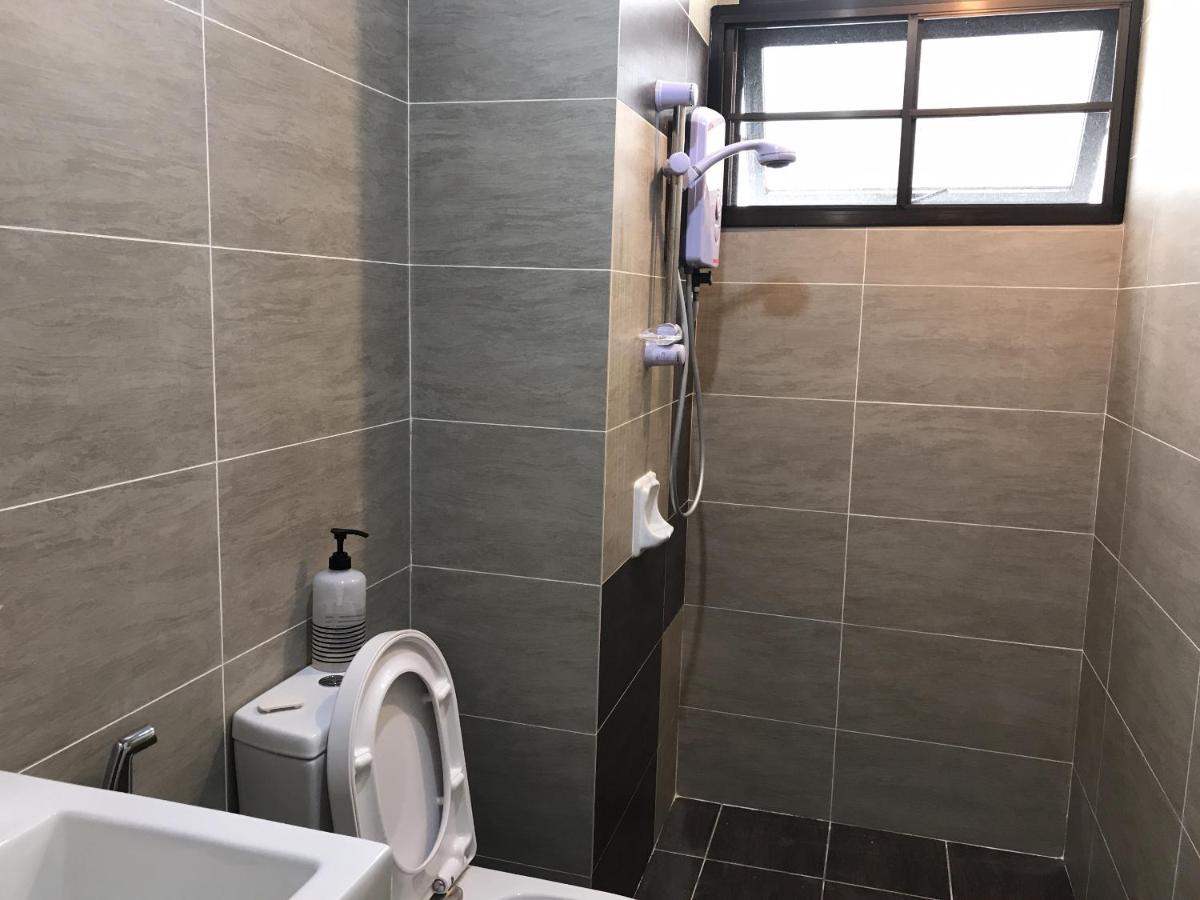 COMFY 3 BEDROOM APARTMENT WITH FREE WIFI (11 PAX) MIDHILLS GENTING HIGHLAND - Hizvo