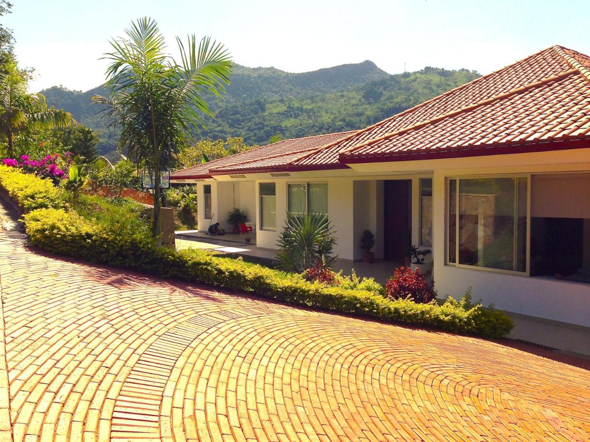 Casa Campestre Condominio Bellavista - Housity