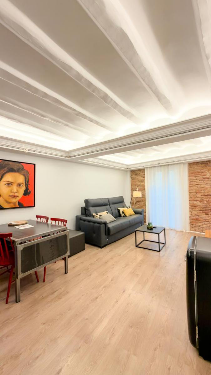 Apartamento de diseño junto a Calle Laurel - Hizvo