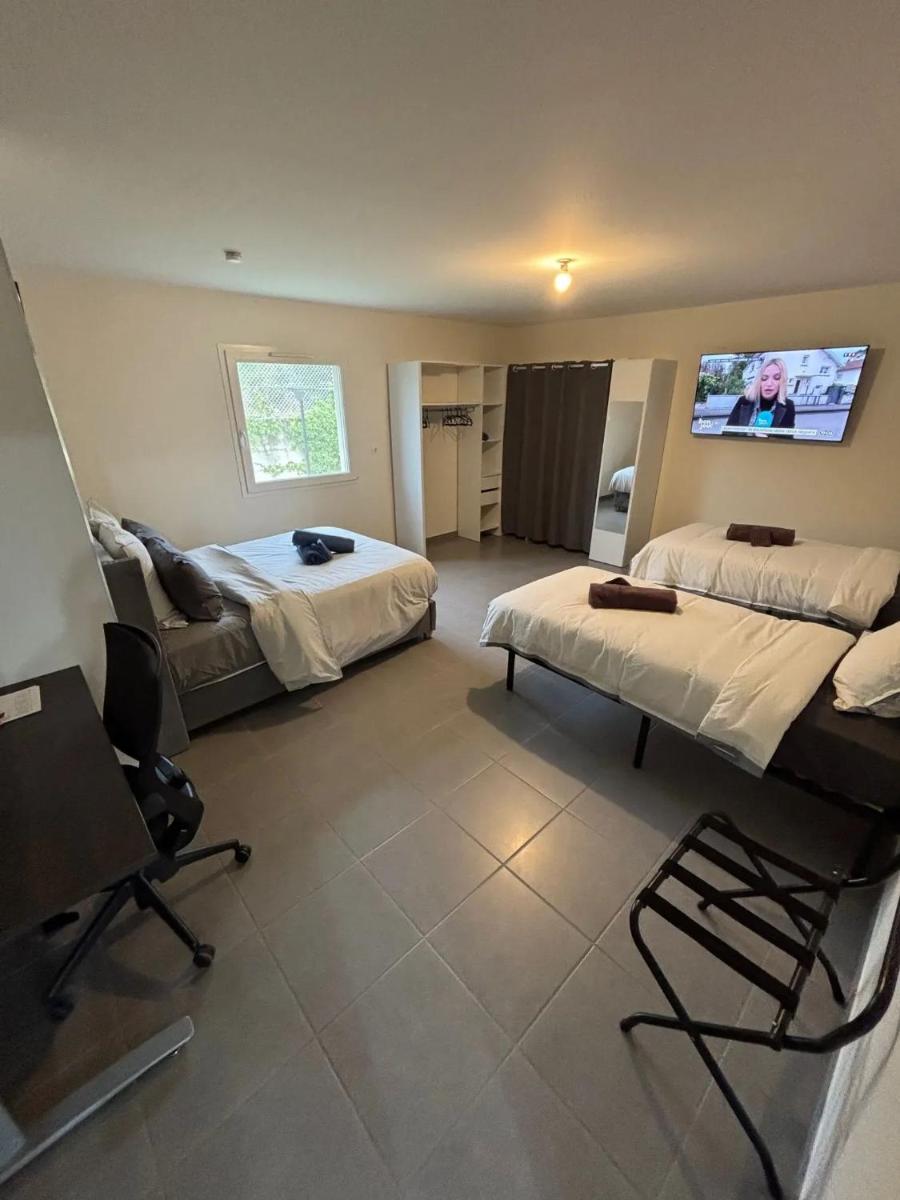 Maison spacieuse à Vernoux-en-Vivarais, jardin clôturé, 170 m² - Housity