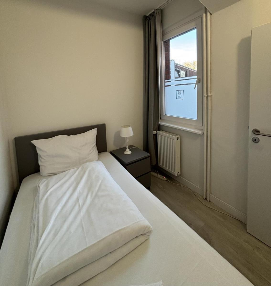 Apartment 41 Citynah, Bad extern, einfache Ausstattung - Housity