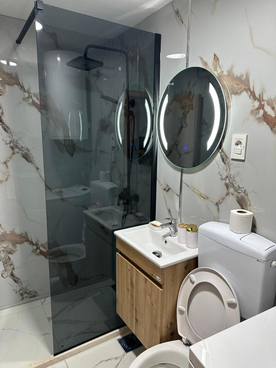 Apartment Lake story - Housity