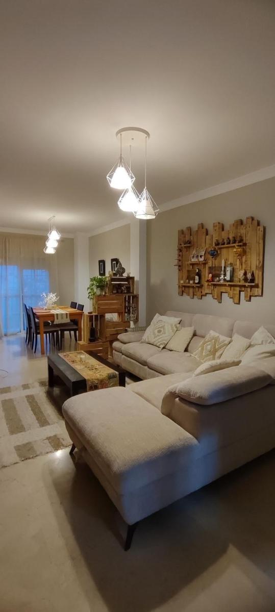 Apartamento Acogedor con Mucha Luz - Housity