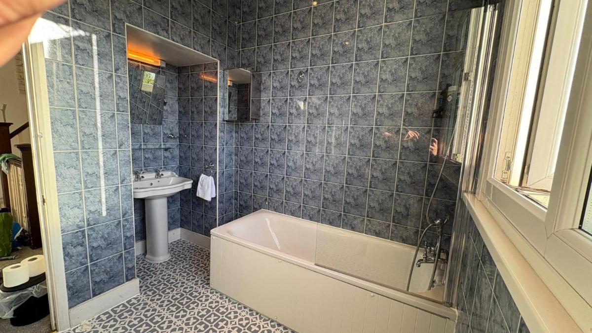 Bright and spacious flat in Muswell Hill - Housity