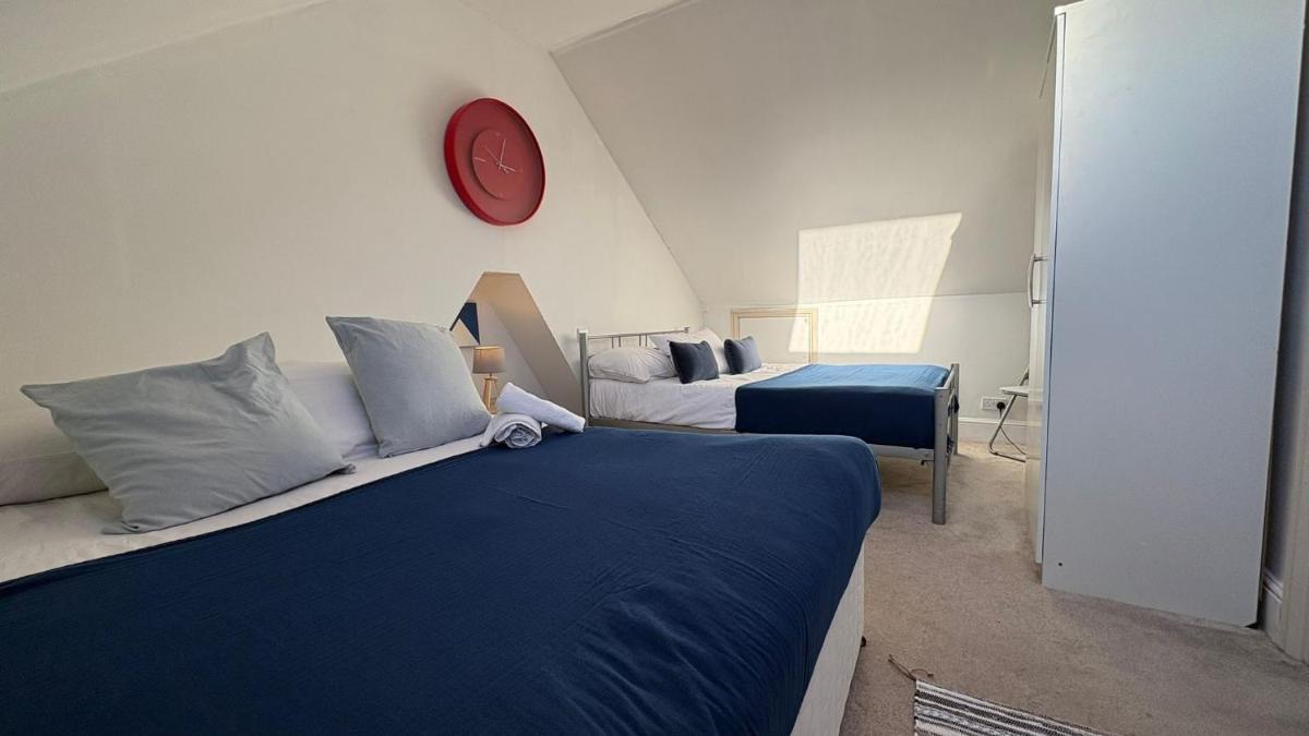 Bright and spacious flat in Muswell Hill - Housity