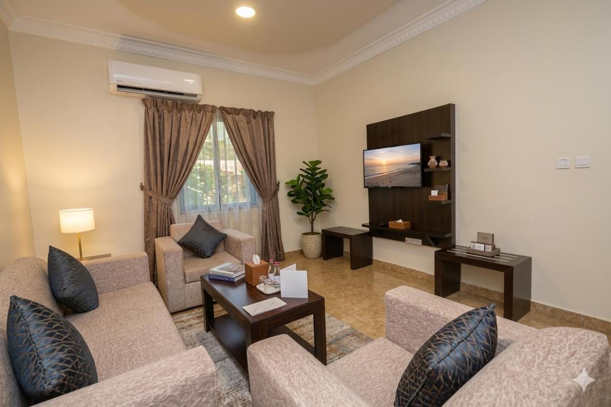 Lina Park 2 - Housity