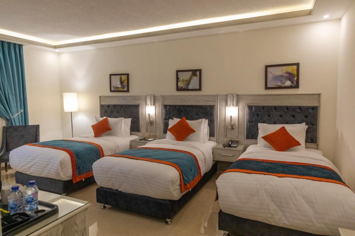 Petra Canyon Hotel - Housity