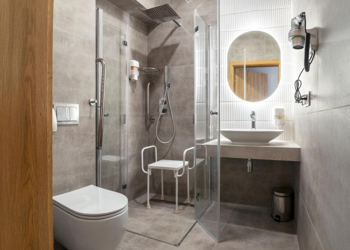 Hotel Zawisza - Housity