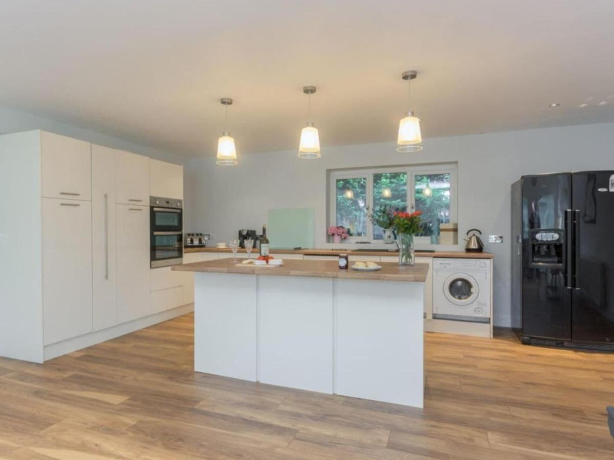 4 Bed in Henley-in-Arden oc-l30381 - Housity