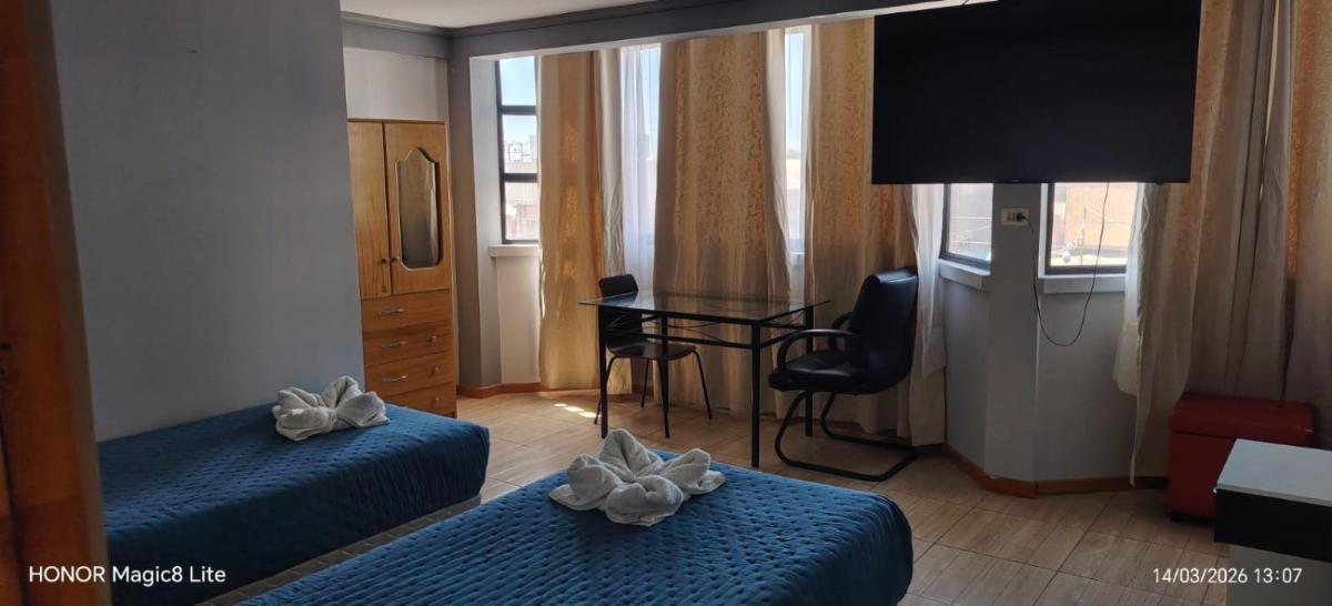 Hostal America - Housity