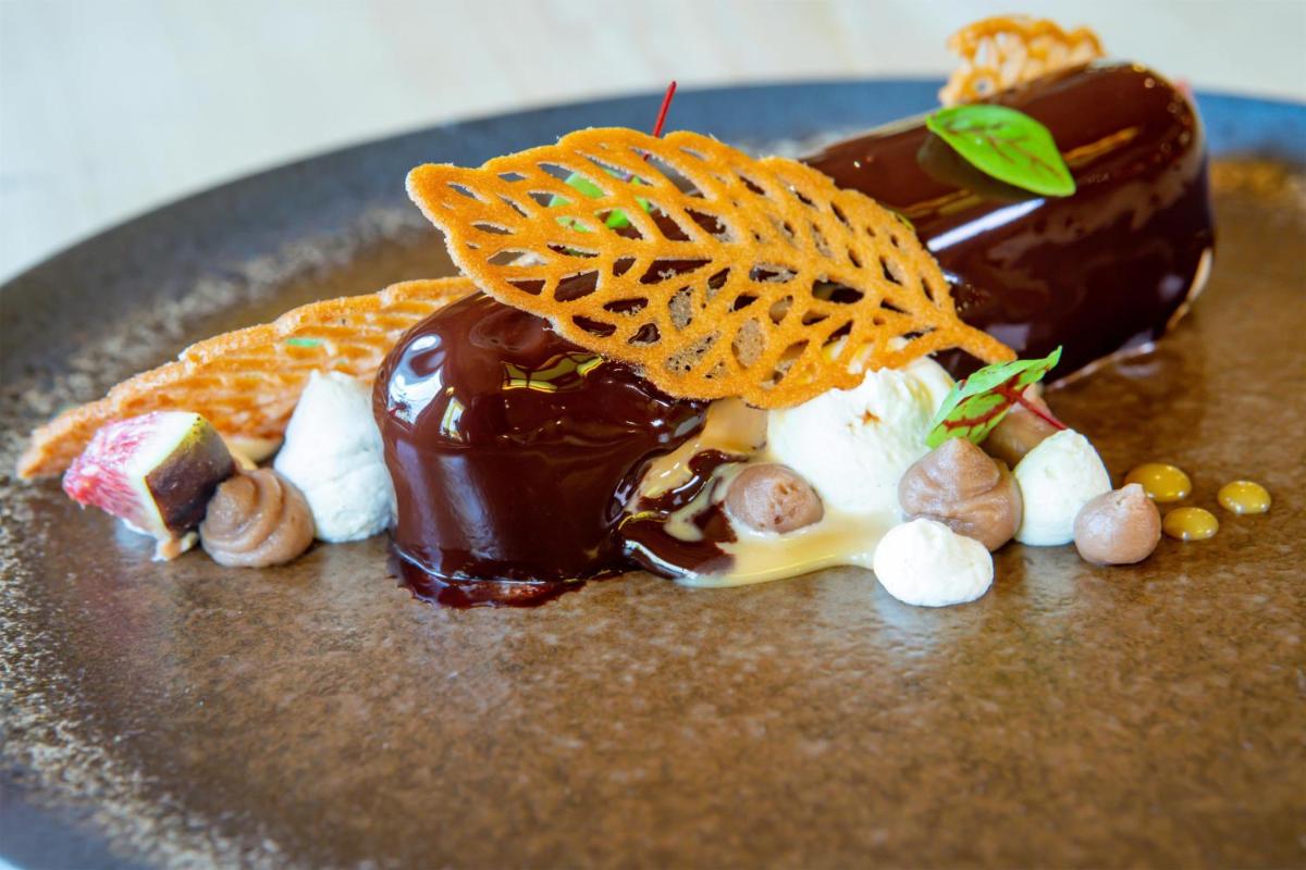 Nourriture dans l'hôtel ou à proximité