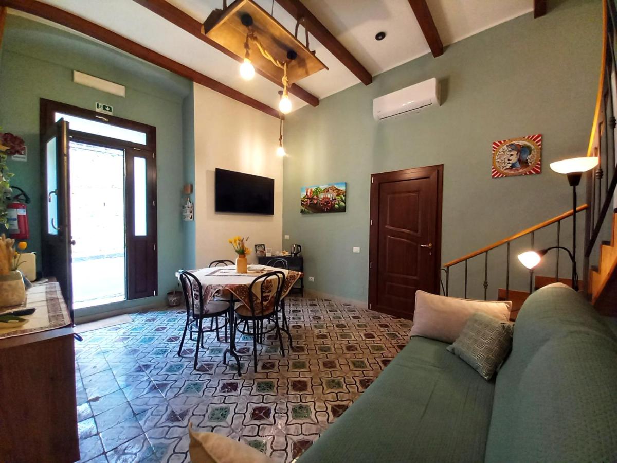 Cantunera SicilianRoom - Housity