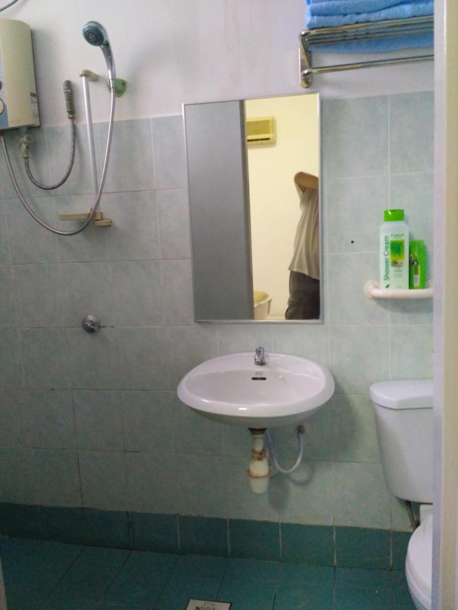 Suitetrails - Lumut Apartment