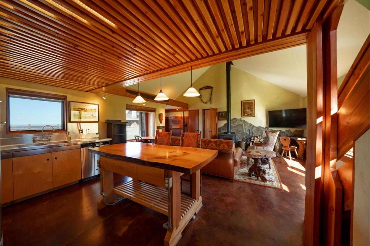 The Inn at Newport Ranch - Housity