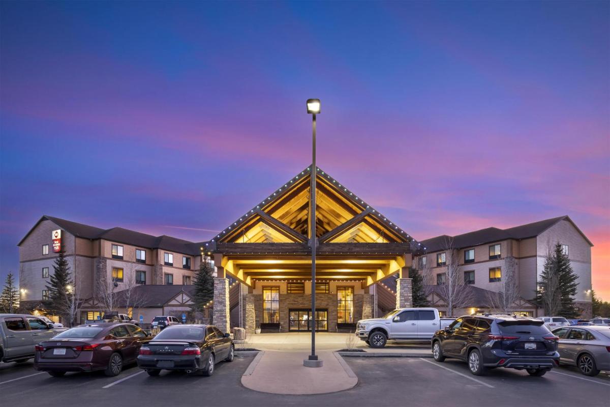 Best Western PLUS Bryce Canyon Grand Hotel - Housity