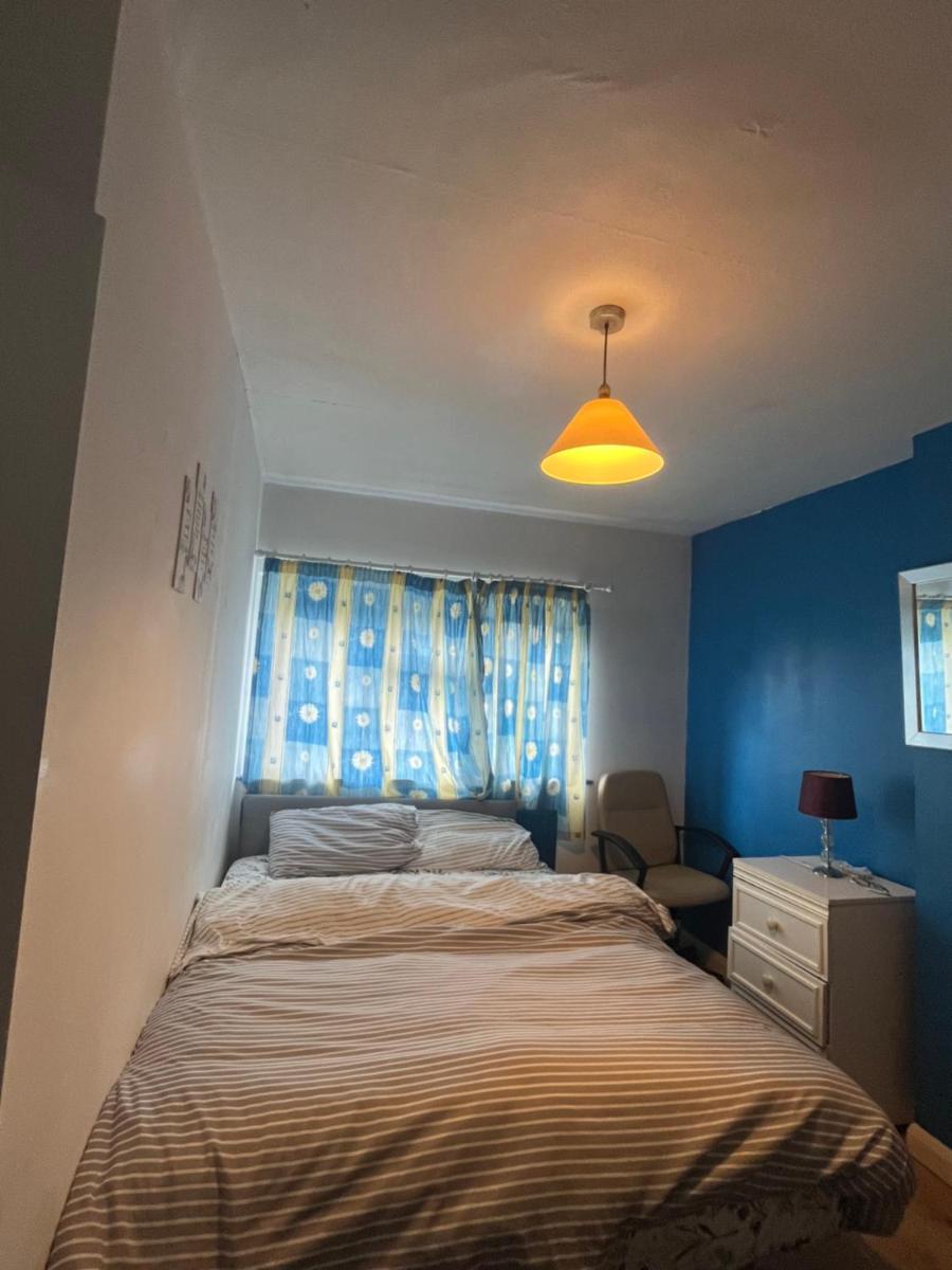 Cosy room in dartford - Housity