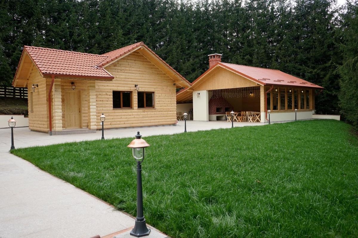 Pensiunea Floarea de Colt - Housity