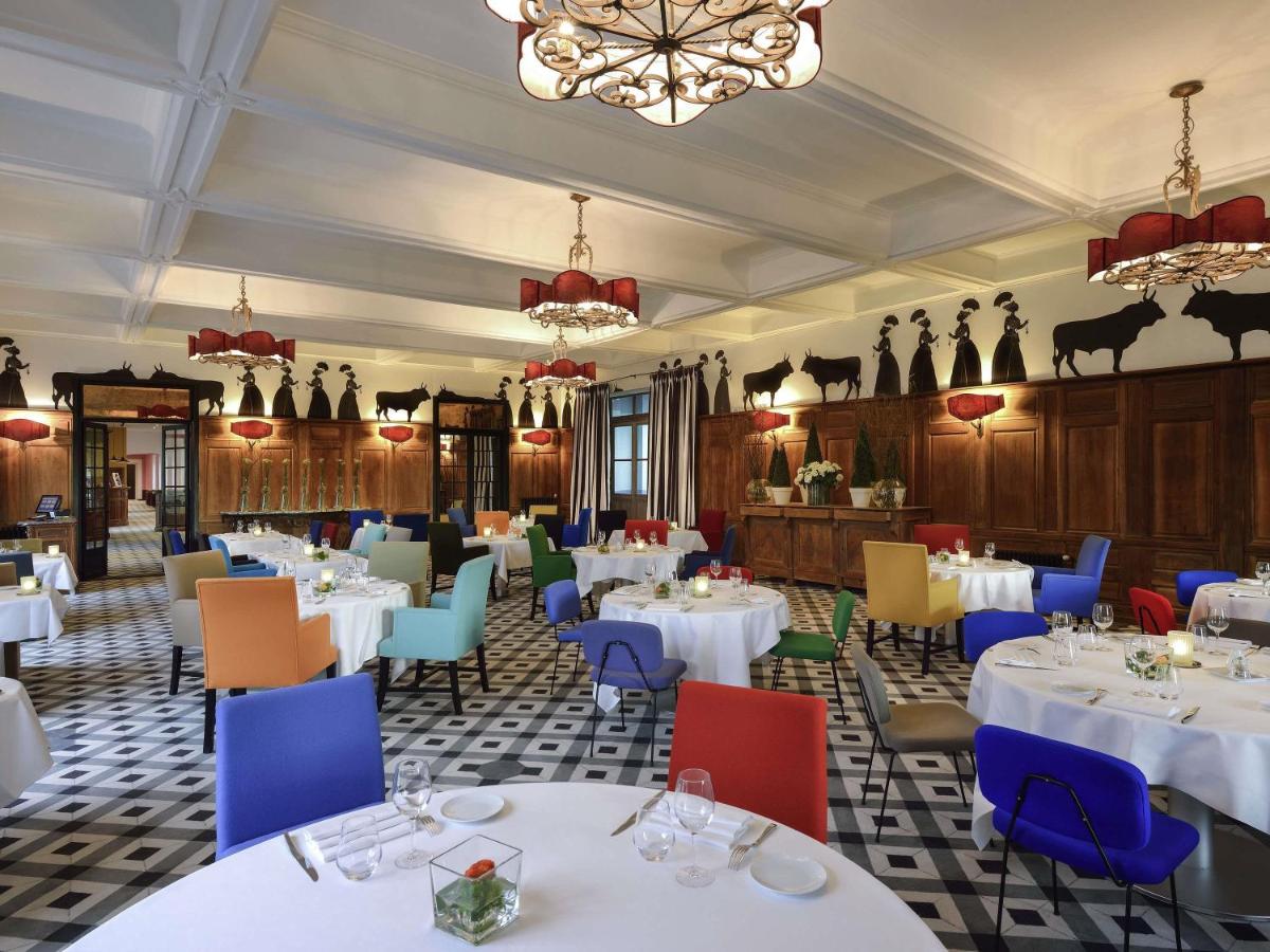 Restaurant ou autre lieu de restauration dans l'établissement Jules César Hotel & Spa Arles - MGallery Collection