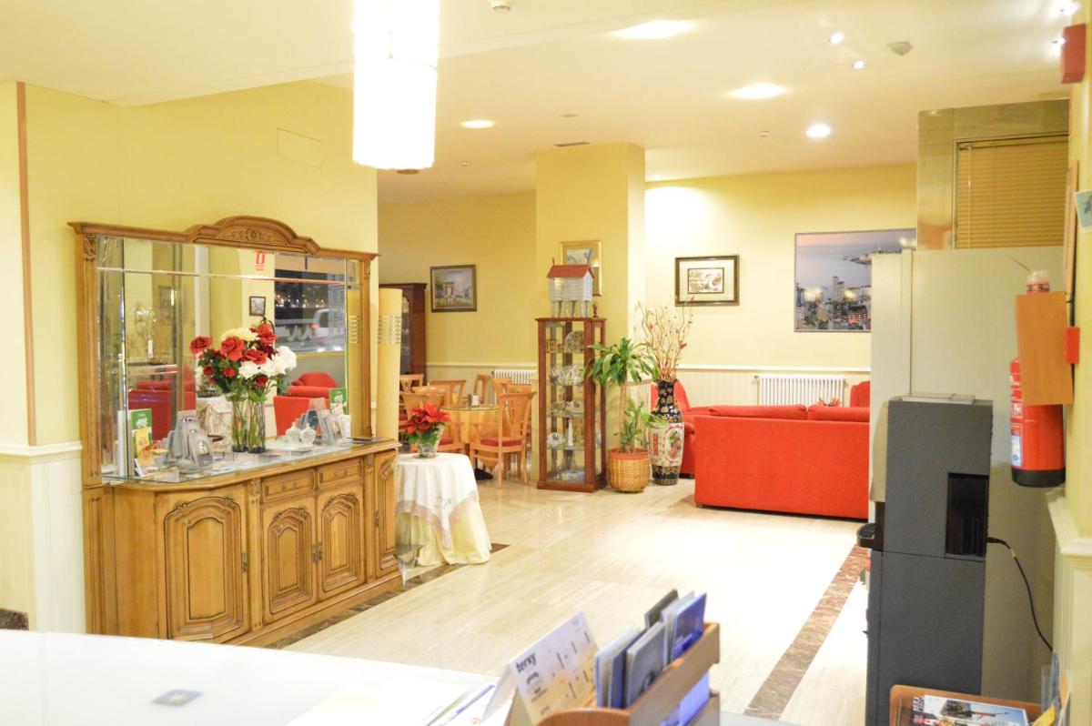 Hotel Cristal 2 - Hizvo