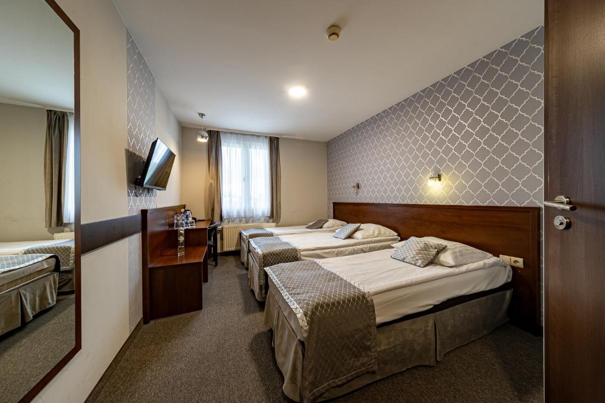 Hotel Fero Express POKOJE KLIMATYZOWANE AC - Housity