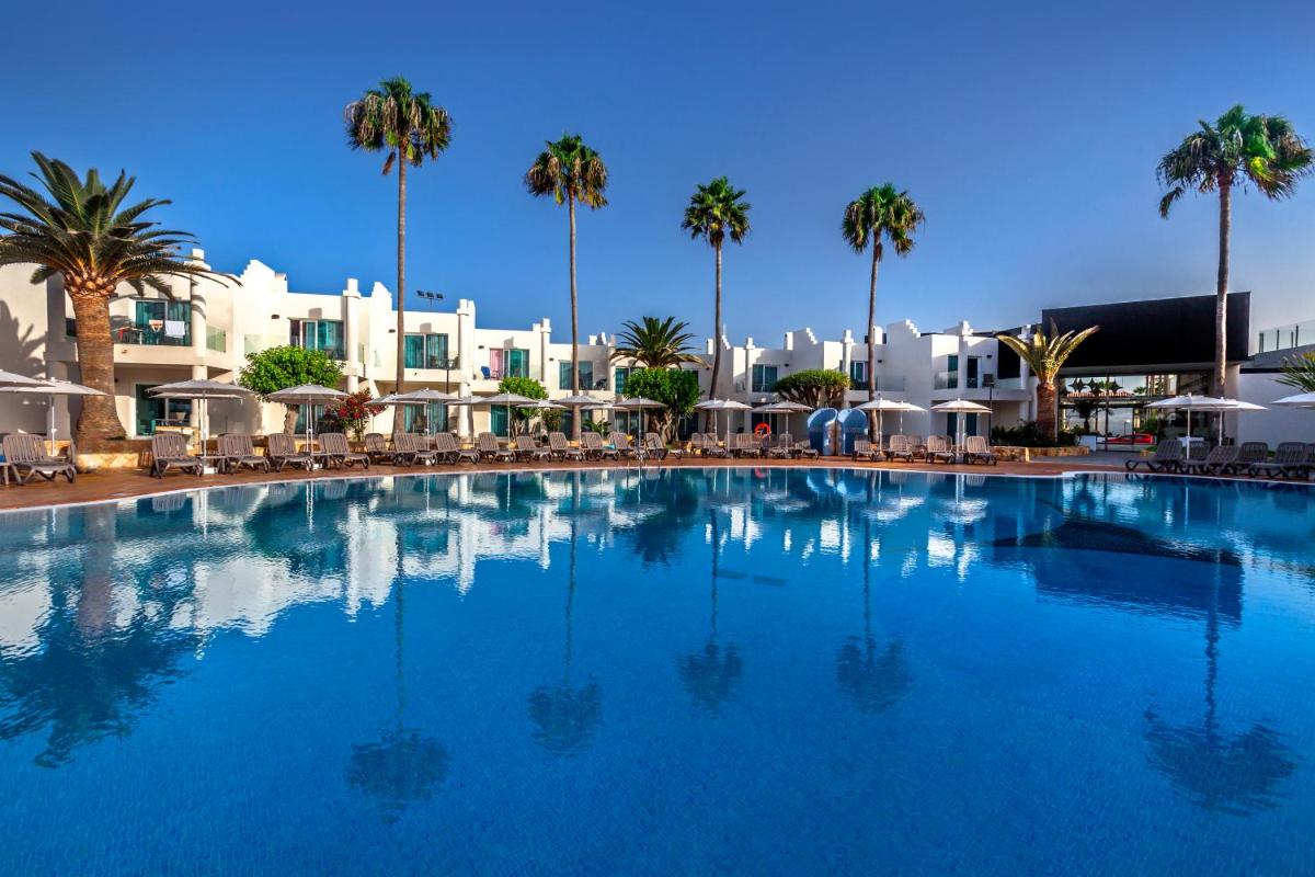 Piscina en o cerca de Barceló Corralejo Sands