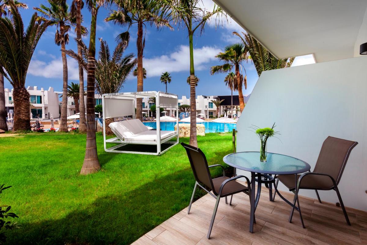 Piscina en o cerca de Barceló Corralejo Sands
