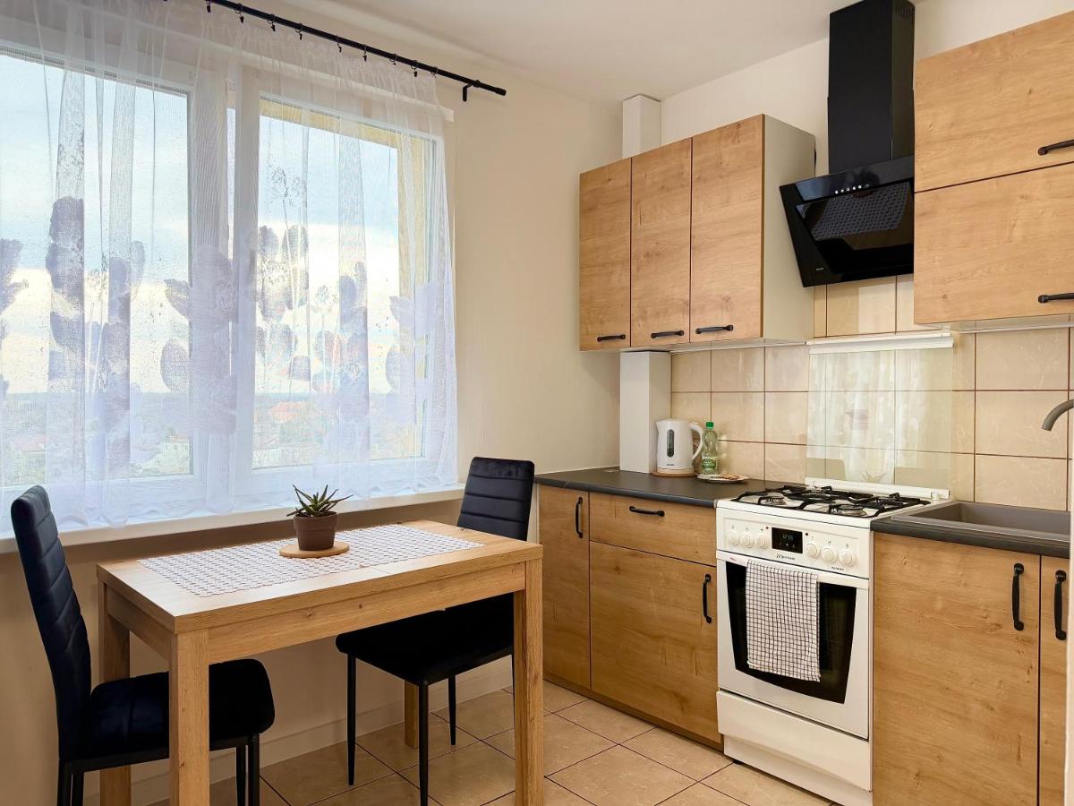 Bystrzycka Comfort Apartment by BookingHost - Housity