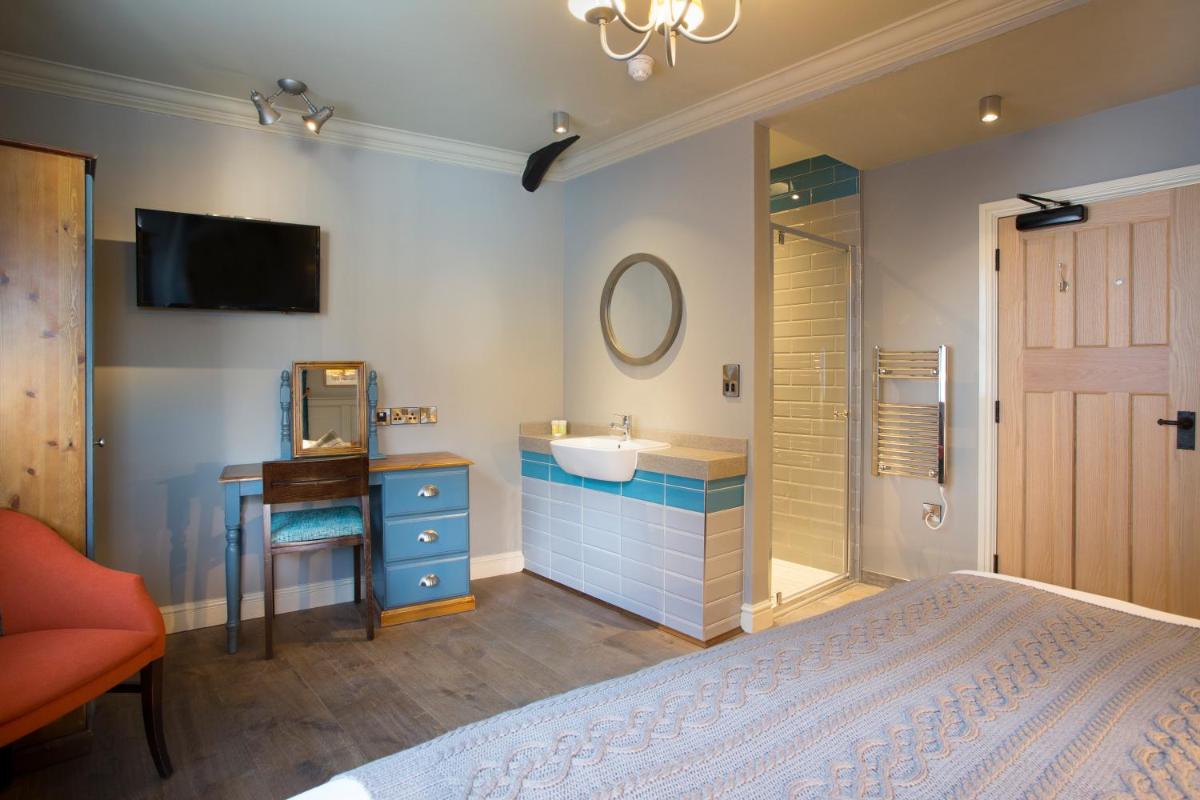 The Ostrich Inn Colnbrook London Heathrow - Housity