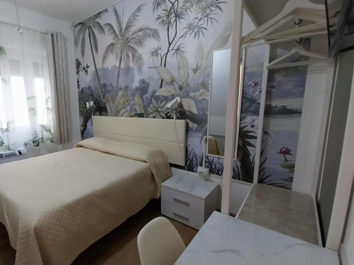 Villa La Lanterna - Housity