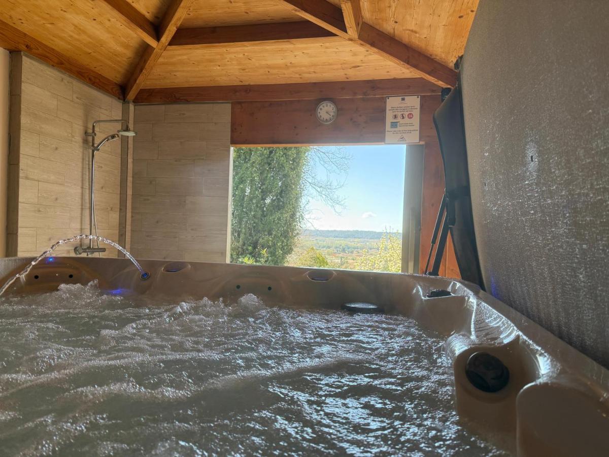 Photo de la galerie de l'établissement CÉRÈS - Boutique-Hôtel & Spa, à Saint-Quentin-la-Poterie