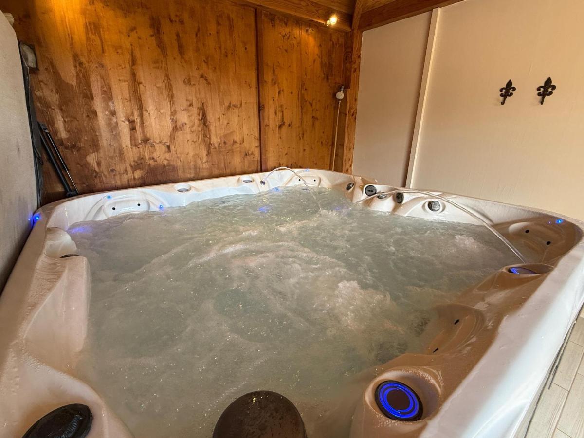 Photo de la galerie de l'établissement CÉRÈS - Boutique-Hôtel & Spa, à Saint-Quentin-la-Poterie
