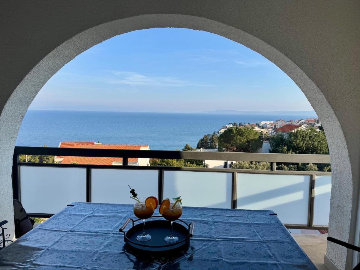Apartment Relaxing sea view, Okrug Gornji - Housity