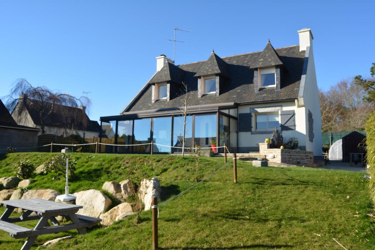 La Belle Etoile - Housity
