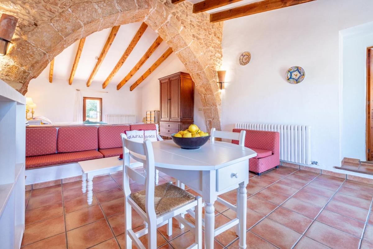 Agroturismo Es Rafal Roig by MHR - Housity