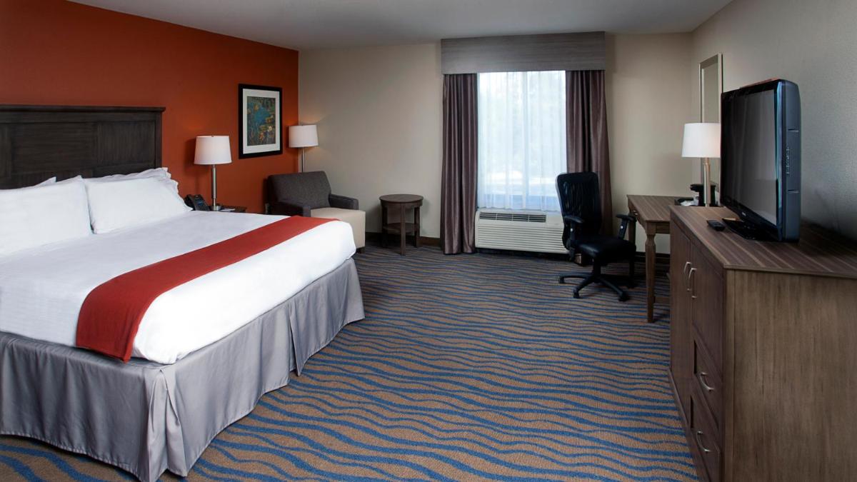 Holiday Inn Express Hotel & Suites Morgan City- Tiger Island, an IHG Hotel - Housity