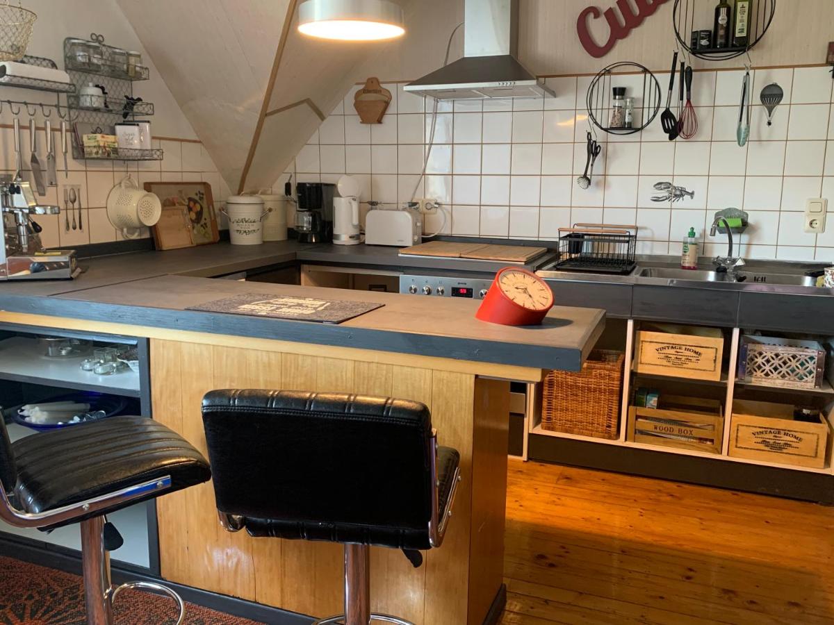 Vintage Apartment WOLF im Wadrilltal - Balkon Garten - Housity