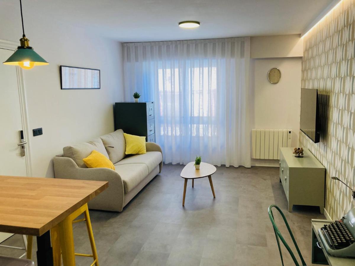 La Aduana - The Lodging Experience - Housity