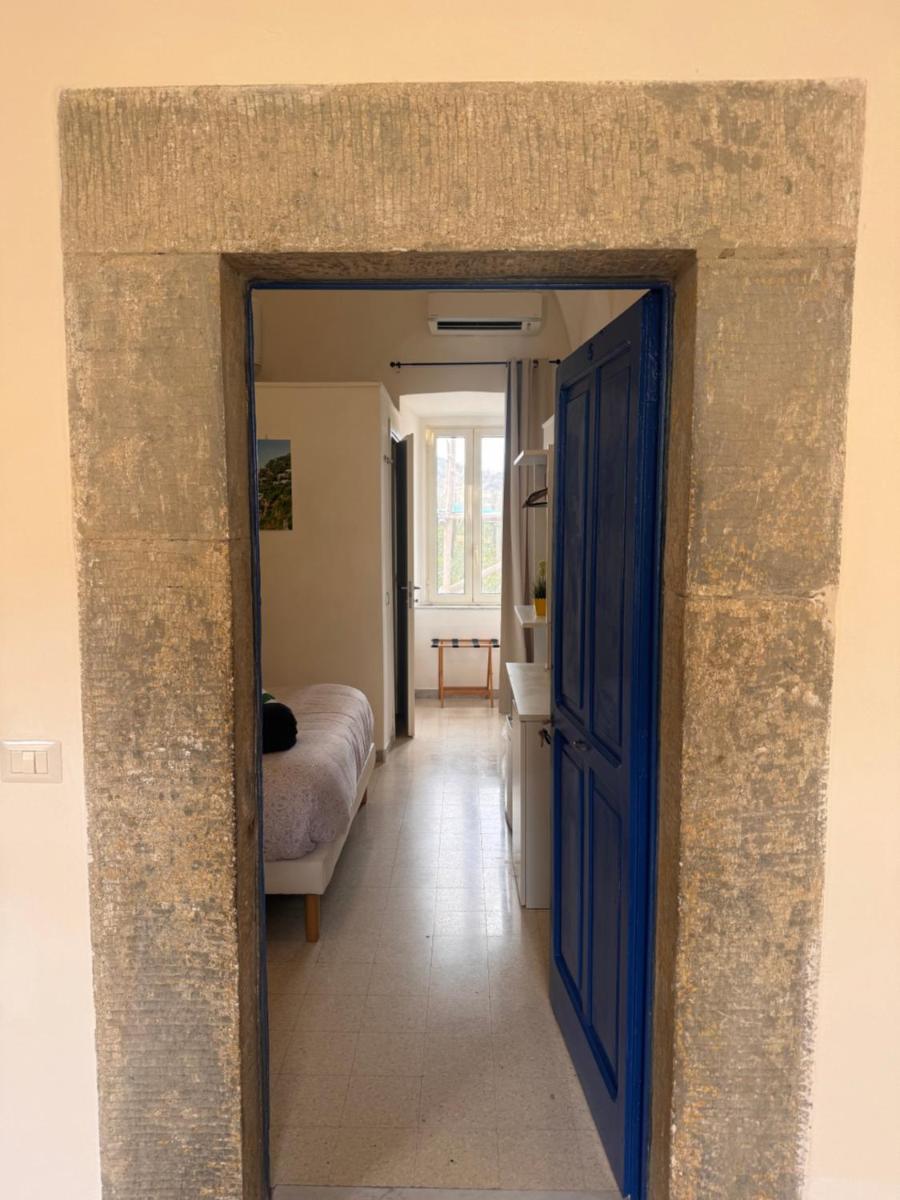 Relais il Chiostro Historic Courtyard & Panoramic Terrace near Sorrento - Housity