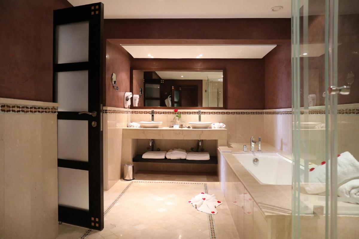 Kenzi Menara Palace & Resort - Housity