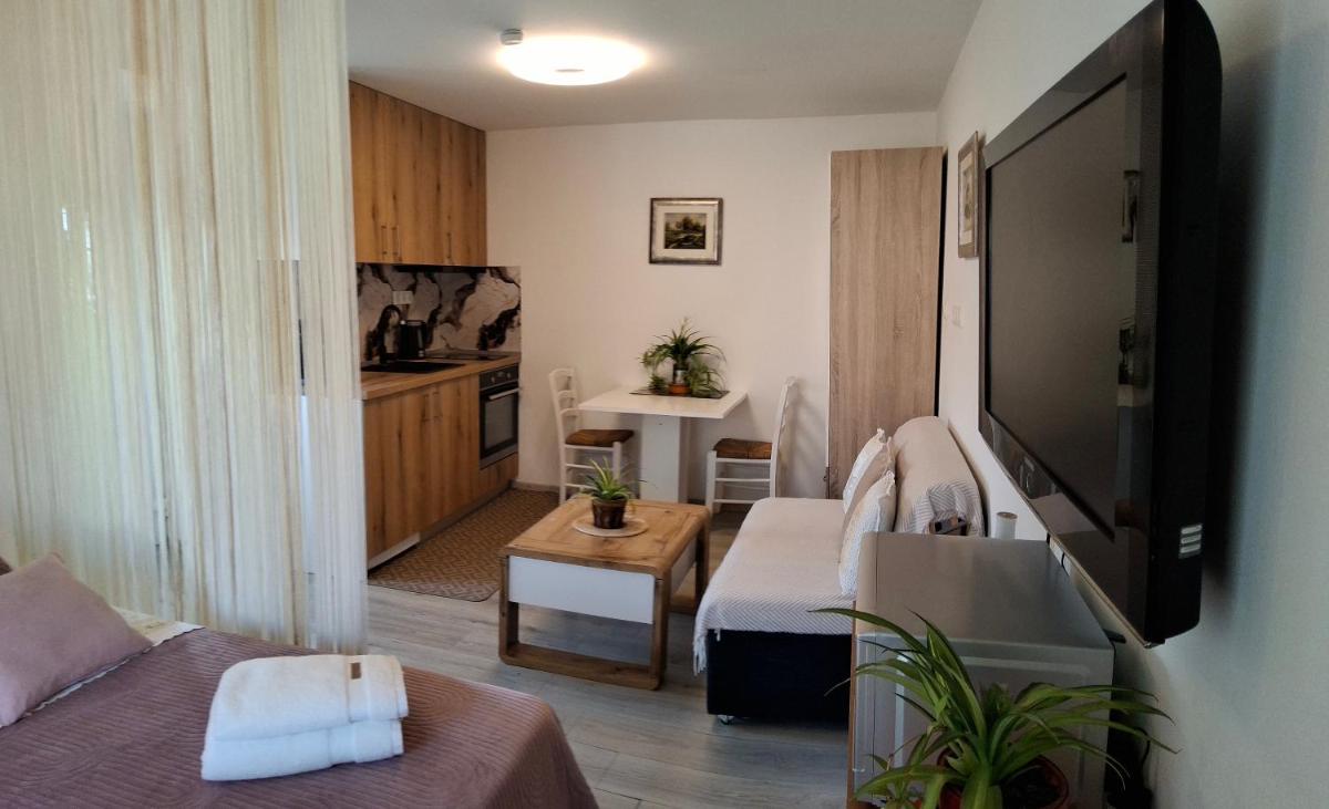 Apartman Sana - Housity