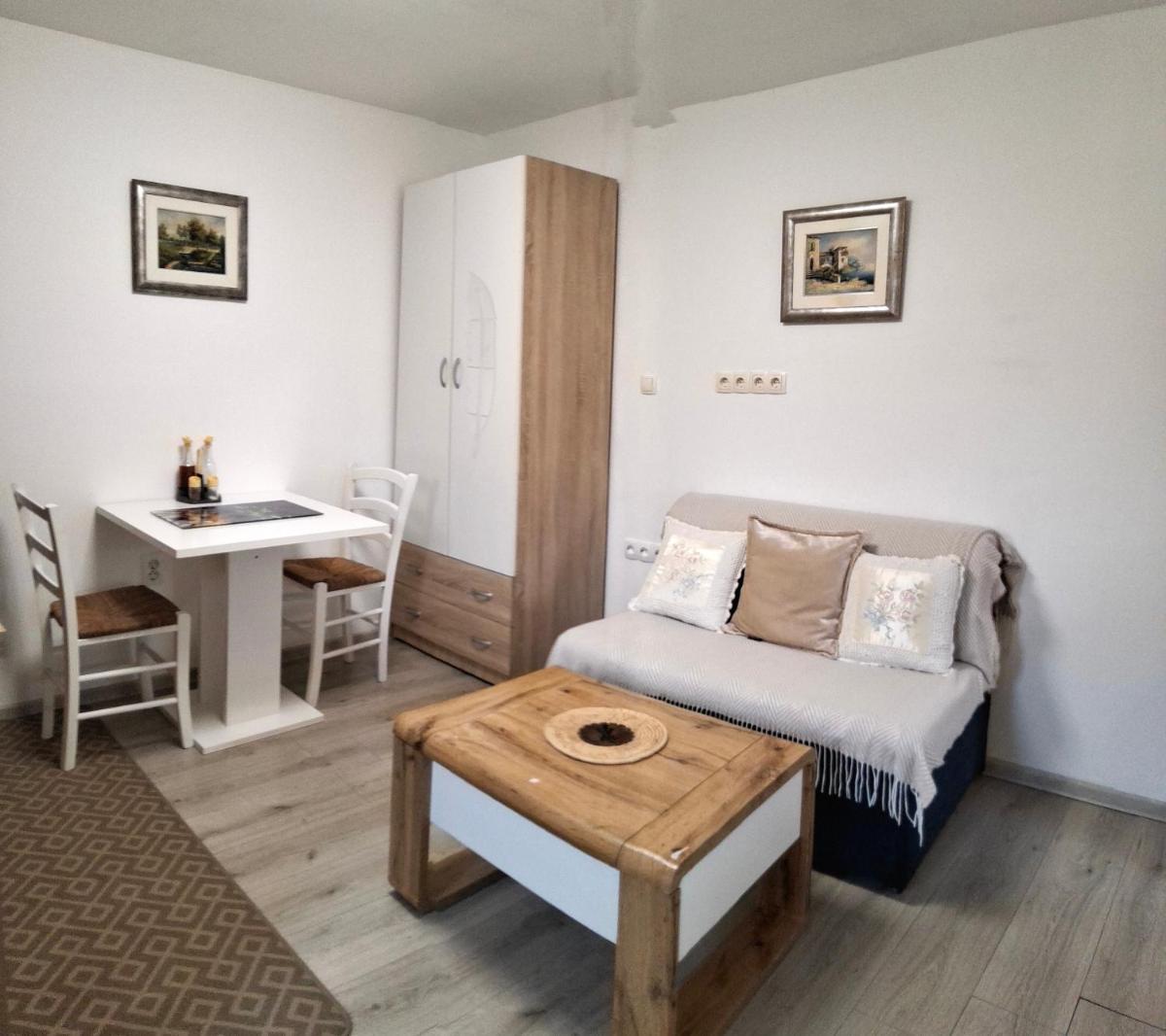 Apartman Sana - Housity