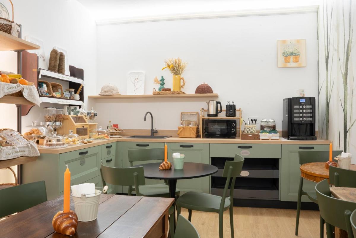 Country Rooms Medicina B&B - Free Breakfast - Air Conditioning - WiFi - Housity
